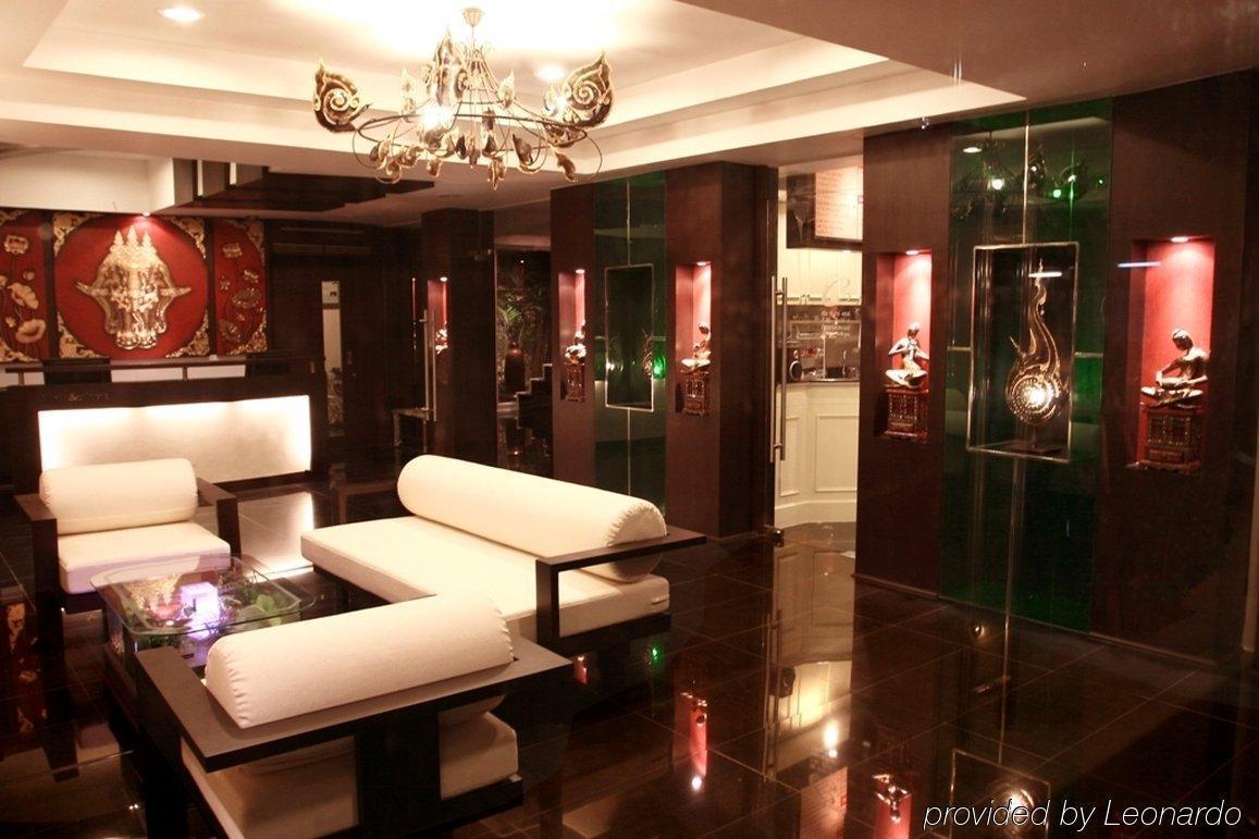 Mirth Sathorn Hotel Bangkok Kültér fotó